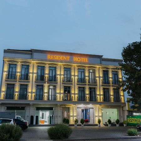 Resident Hotel Tashkent Ngoại thất bức ảnh