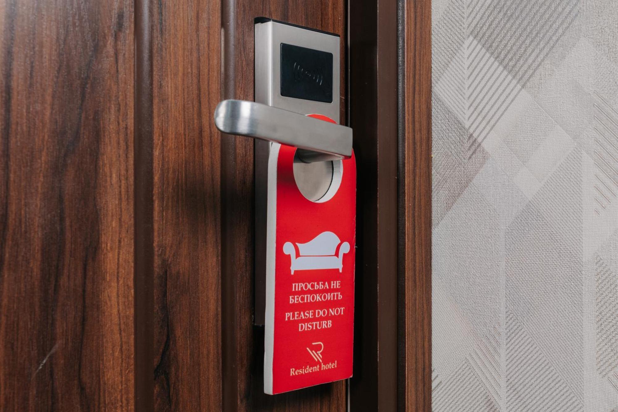 Resident Hotel Tashkent Ngoại thất bức ảnh